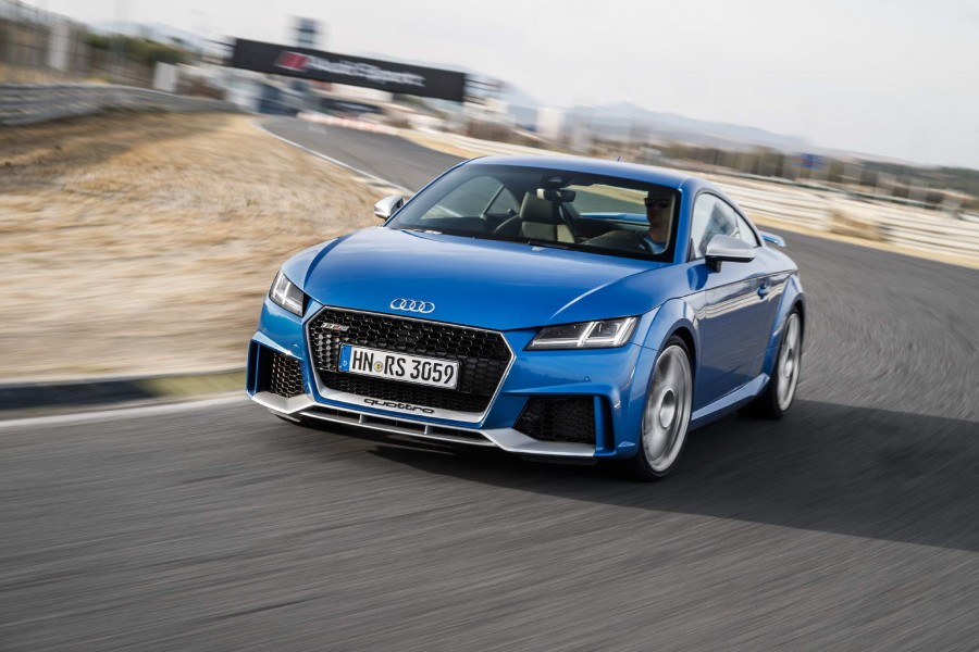 Car Reviews | Audi TT RS Coupe | CompleteCar.ie