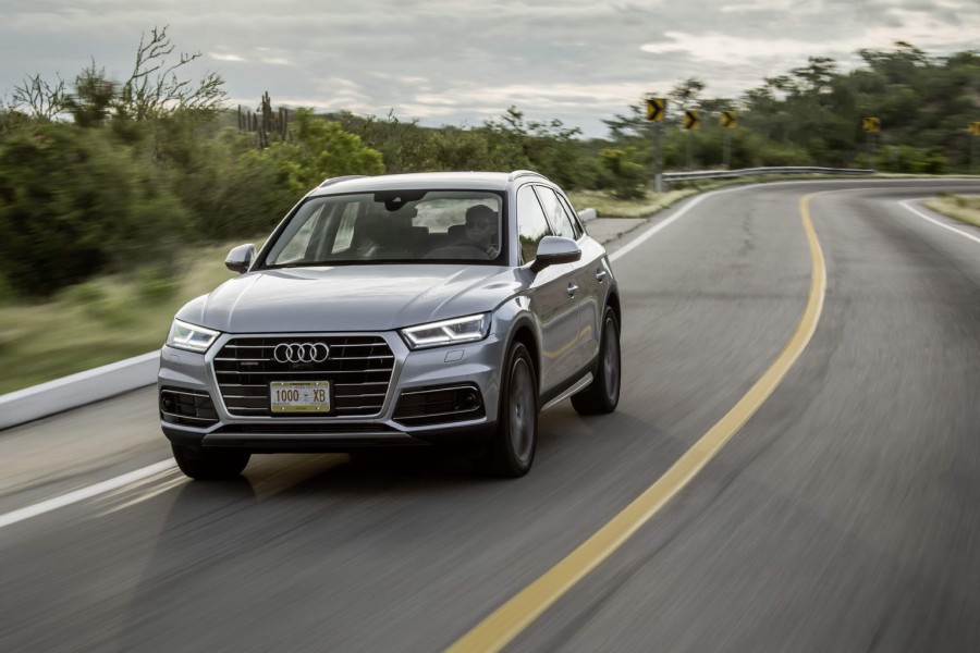 Car Reviews | Audi Q5 3.0 V6 TDI | CompleteCar.ie