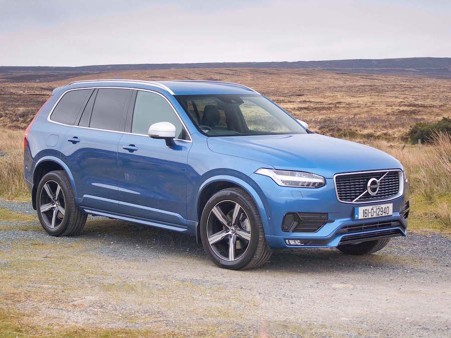 Car Reviews | Volvo XC90 D5 AWD R-Design | CompleteCar.ie