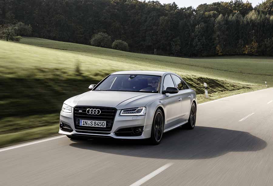 Car Reviews | Audi S8 plus | CompleteCar.ie