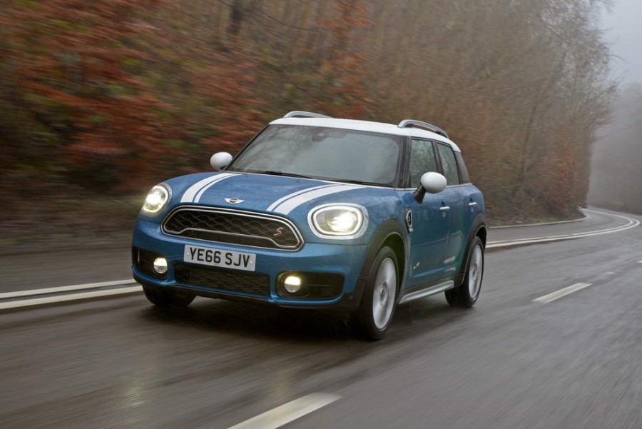 Car Reviews | MINI Countryman Cooper S | CompleteCar.ie