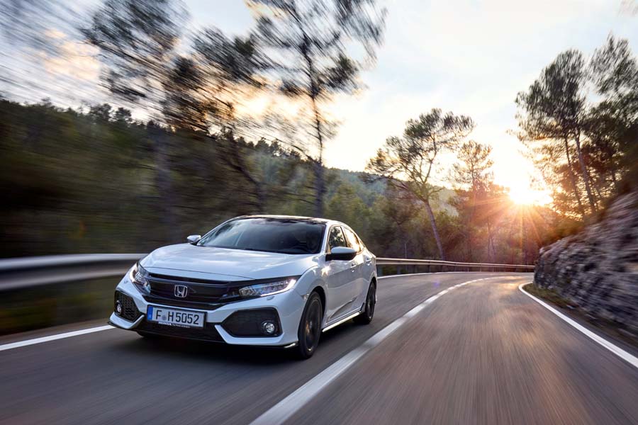 Car Reviews | Honda Civic 1.5 VTEC Turbo | CompleteCar.ie