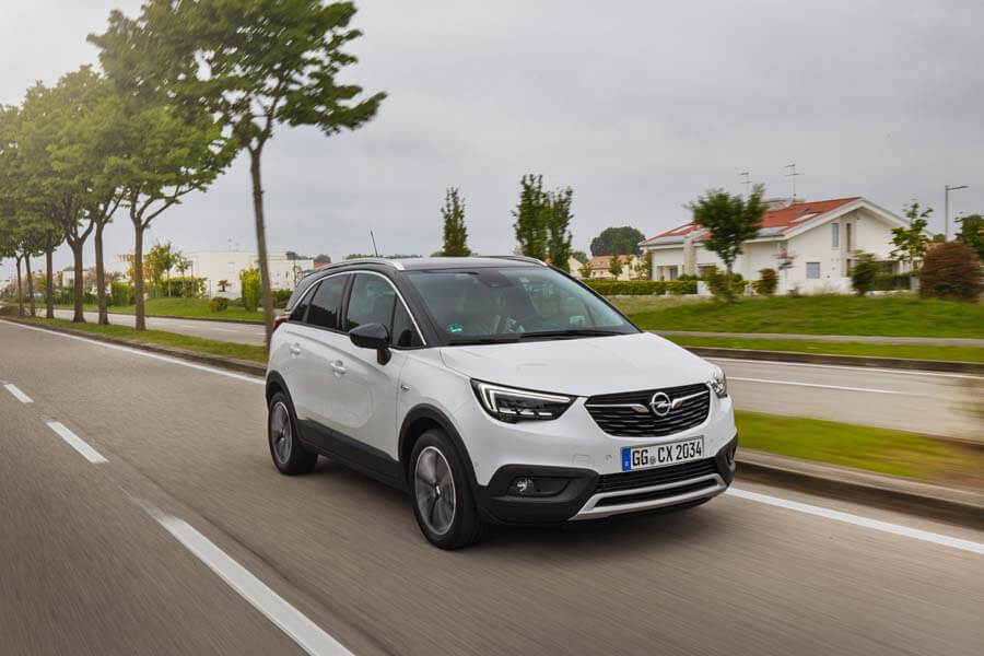 Car Reviews | Opel Crossland X | CompleteCar.ie