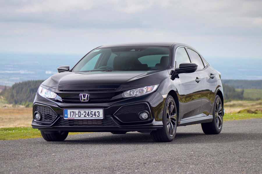 Car Reviews | Honda Civic 1.0 VTEC Turbo | CompleteCar.ie