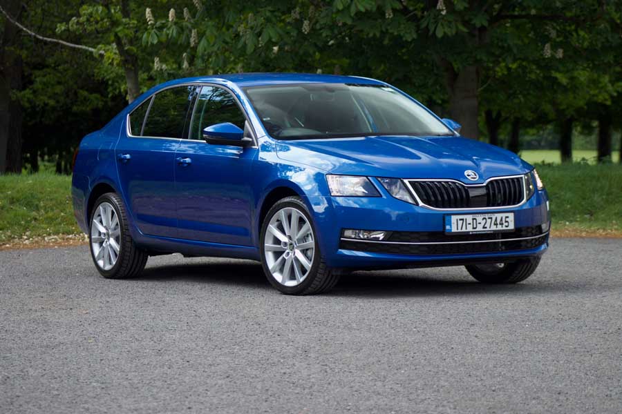 Car Reviews | Skoda Octavia 2.0 TDI | CompleteCar.ie