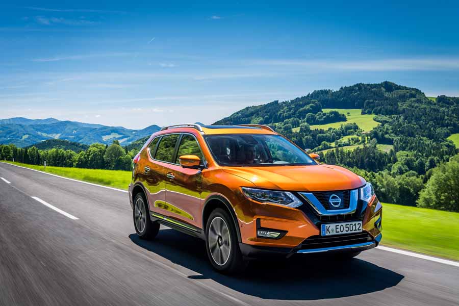 Car Reviews | Nissan X-Trail 2.0-litre diesel | CompleteCar.ie