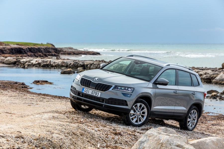 Car Reviews | Skoda Karoq 1.5 TSI petrol | CompleteCar.ie