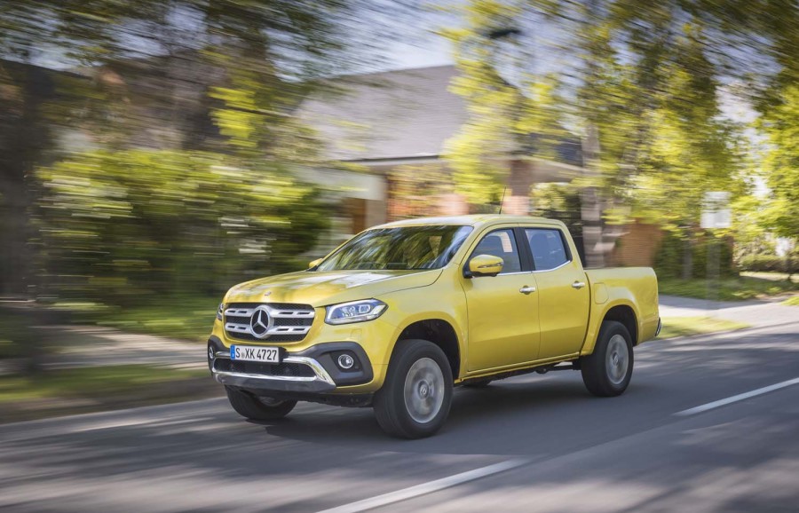 Car Reviews | Mercedes-Benz X 250 d | CompleteCar.ie