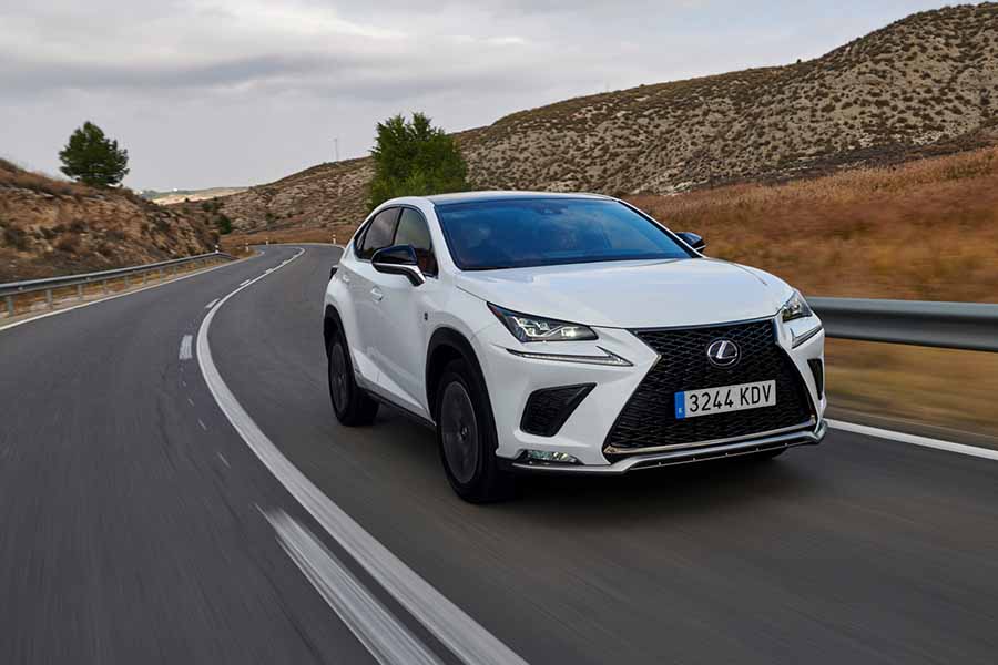 Car Reviews | Lexus NX | CompleteCar.ie