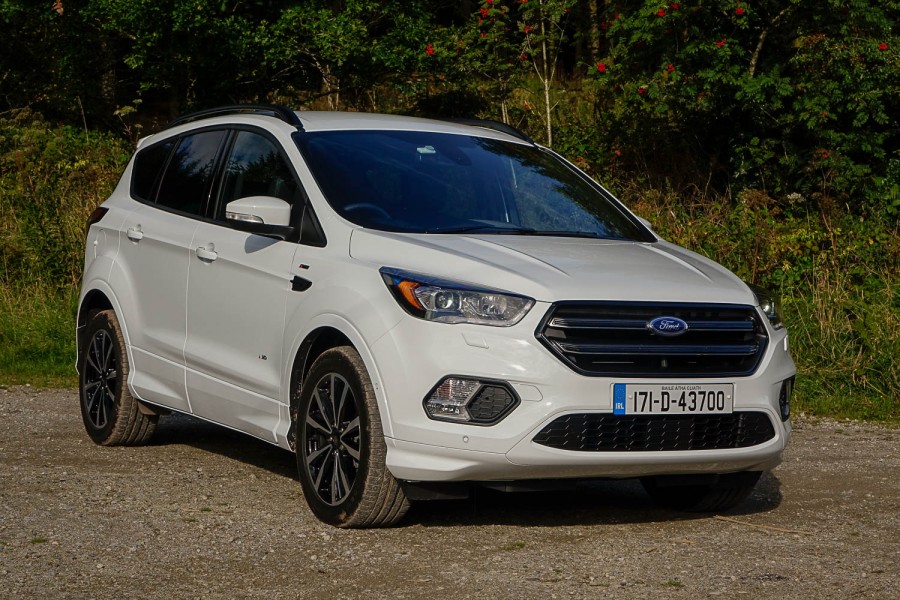 Car Reviews | Ford Kuga | CompleteCar.ie