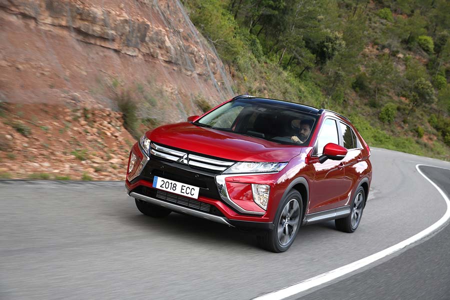 Car Reviews | Mitsubishi Eclipse Cross 1.5 petrol CVT | CompleteCar.ie