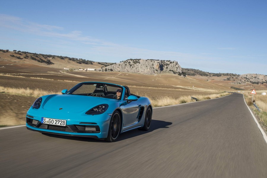 Car Reviews | Porsche 718 Boxster GTS | CompleteCar.ie