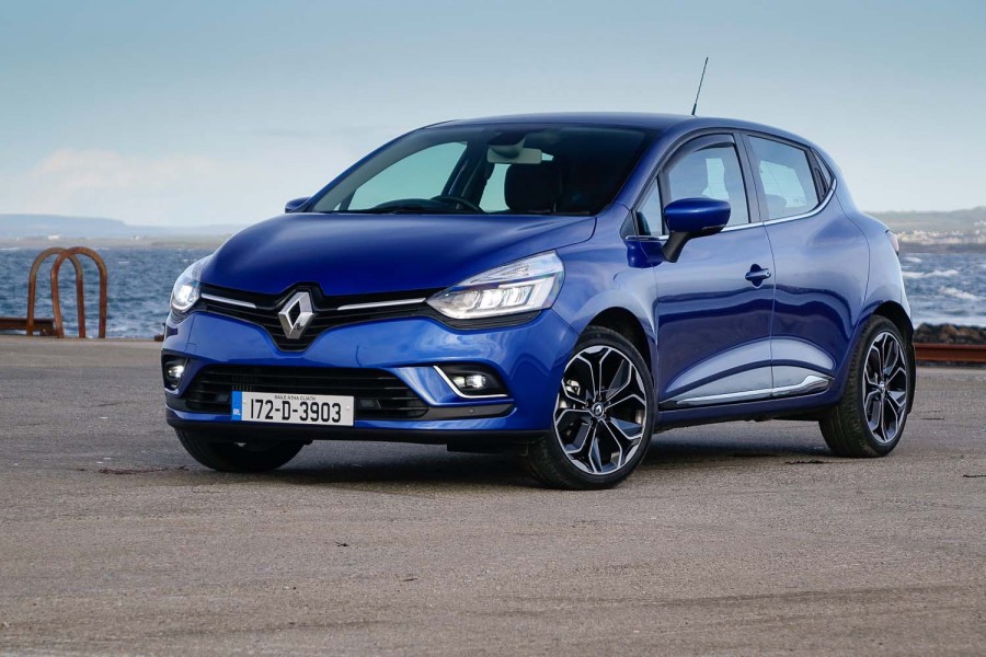 Renault Clio TCe 90 | Reviews Complete Car