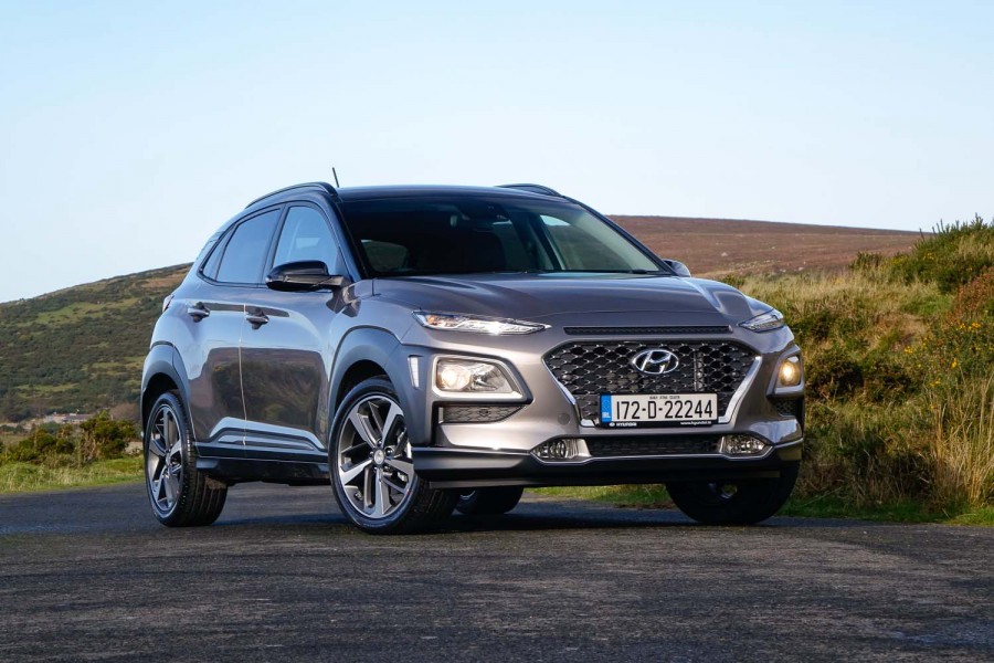 Car Reviews | Hyundai Kona 1.6 T-GDI petrol 4x4 | CompleteCar.ie