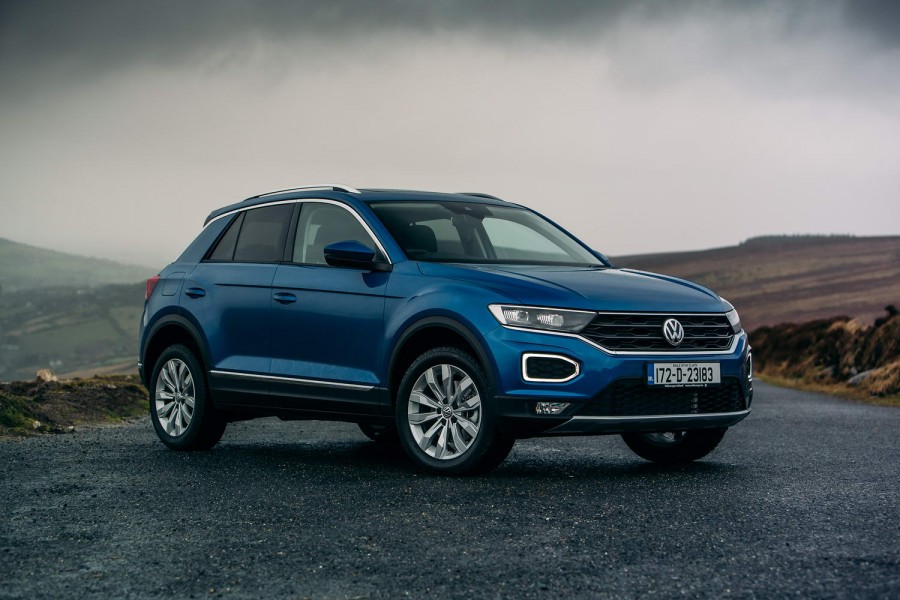 Car Reviews | Volkswagen T-Roc | CompleteCar.ie