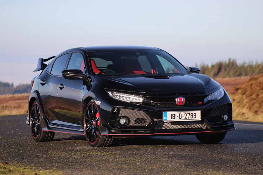Car Reviews | Honda Civic Type R | CompleteCar.ie