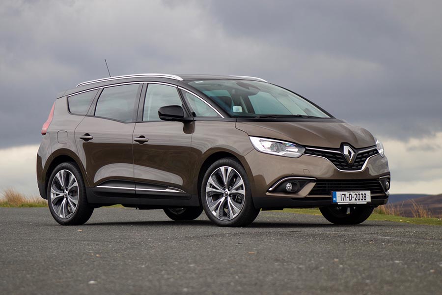 Car Reviews | Renault Grand Scenic 1.6 diesel | CompleteCar.ie