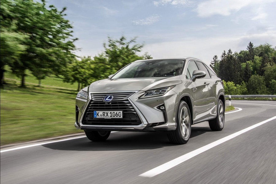 Car Reviews | Lexus RX 450hL | CompleteCar.ie