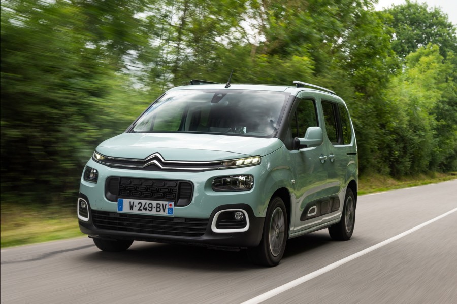 Car Reviews | Citroen Berlingo PureTech petrol | CompleteCar.ie
