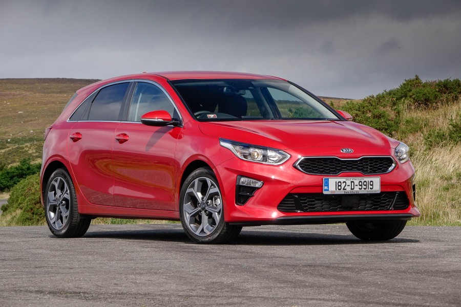 Car Reviews | Kia Ceed | CompleteCar.ie