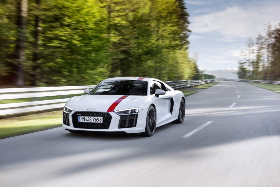 Car Reviews | Audi R8 RWS | CompleteCar.ie