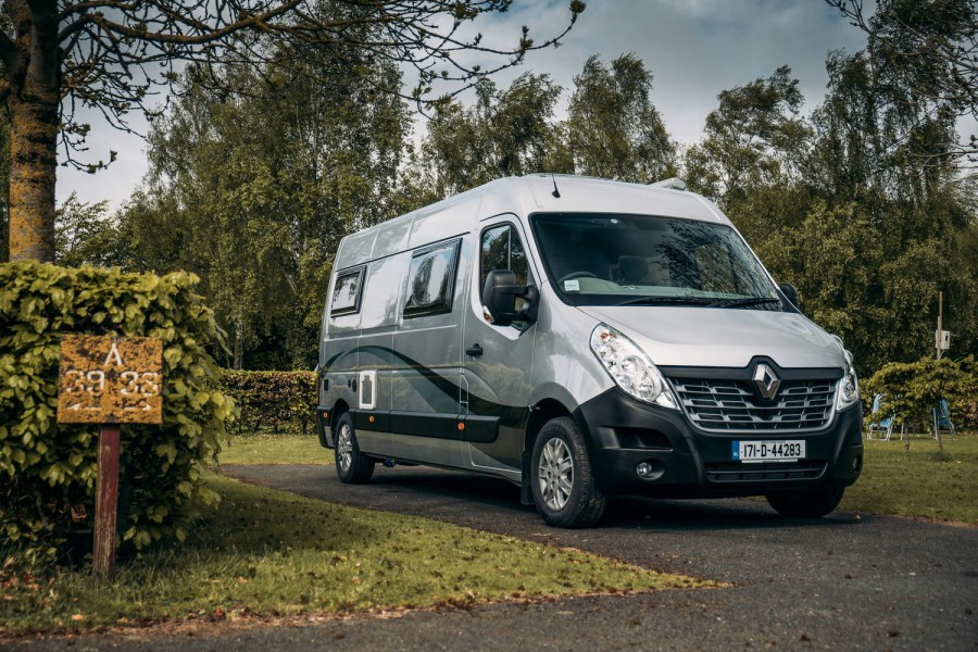 renault master camper conversion