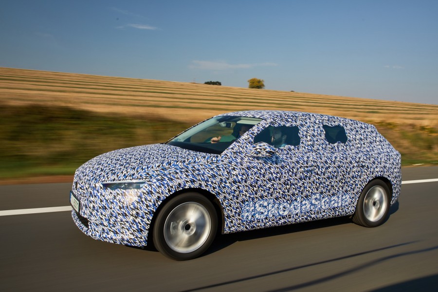 Car Reviews | Skoda Scala (2019) prototype | CompleteCar.ie