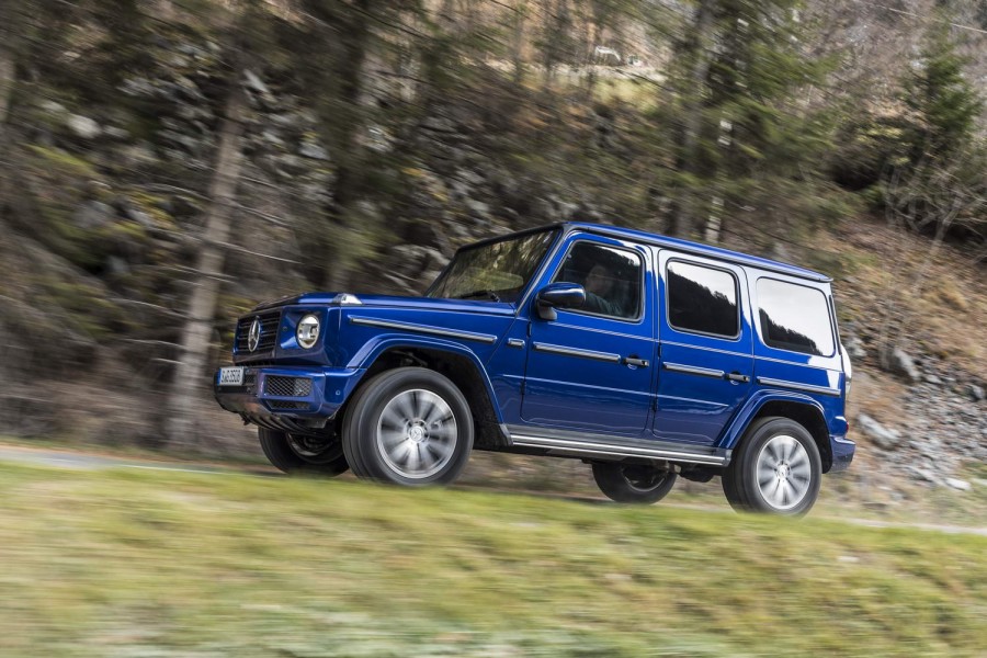 Car Reviews | Mercedes-Benz G 350 d | CompleteCar.ie