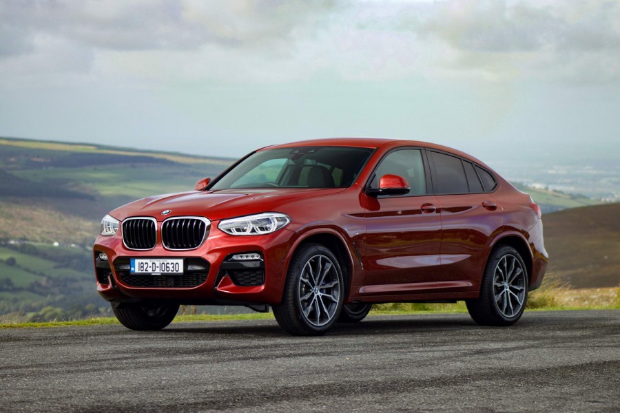 Car Reviews | BMW X4 xDrive20d M Sport | CompleteCar.ie
