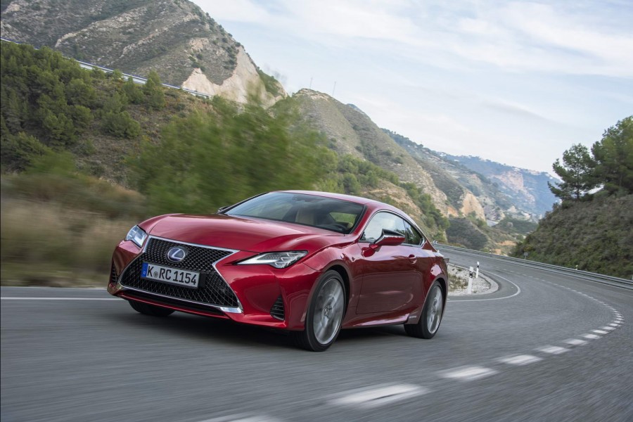 Car Reviews | Lexus RC 300h Luxury (2019) | CompleteCar.ie