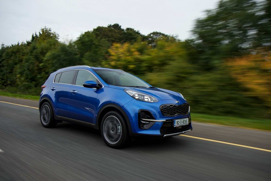 Car Reviews | Kia Sportage 1.6 CRDi diesel GT Line (2018) | CompleteCar.ie