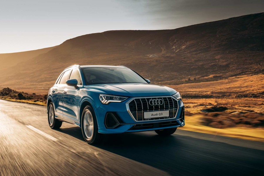 Car Reviews | Audi Q3 35 TFSI (1.5 petrol) | CompleteCar.ie