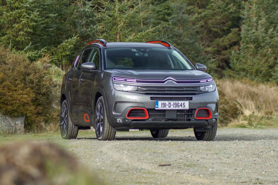 Car Reviews | Citroen C5 Aircross 1.5 HDi diesel (2019) | CompleteCar.ie