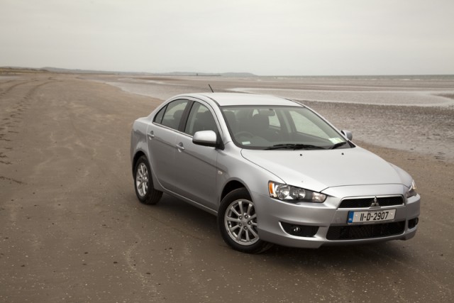 Car Reviews | Mitsubishi Lancer | CompleteCar.ie