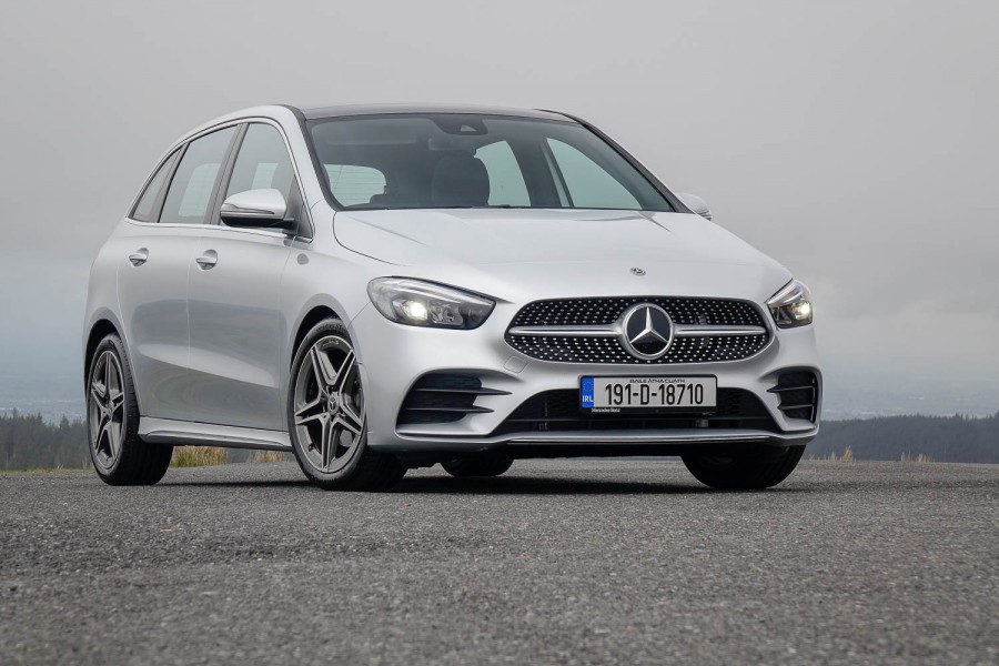 Car Reviews | Mercedes-Benz B 180 petrol (2019) | CompleteCar.ie