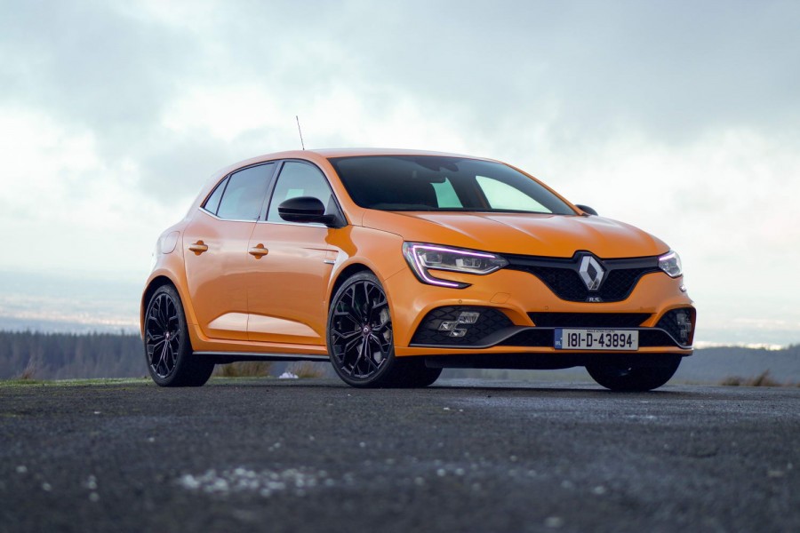 Car Reviews | Renault Megane RS (2019) | CompleteCar.ie