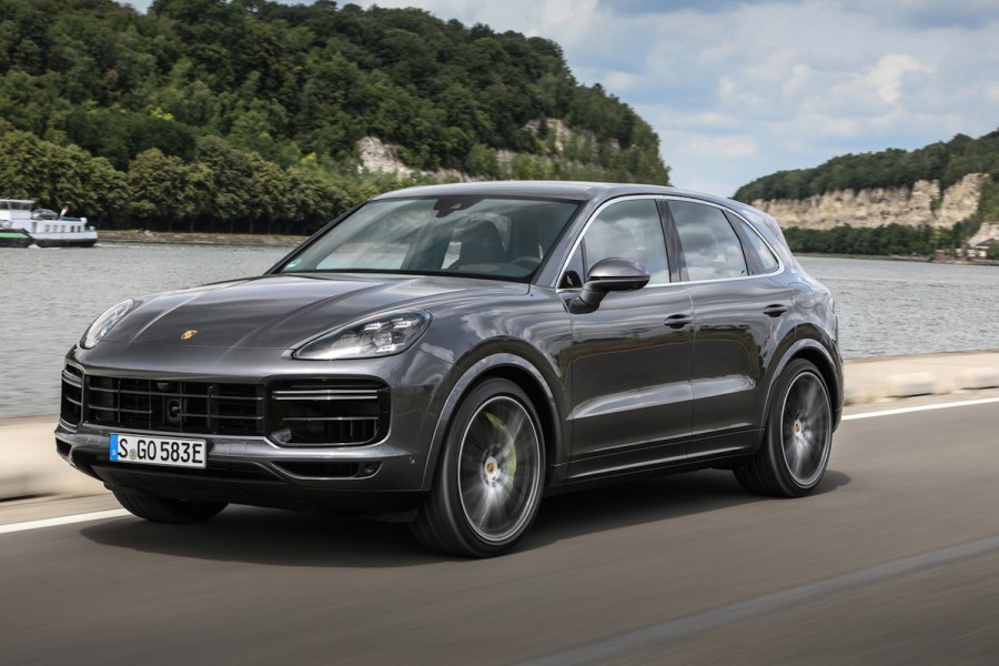 Car Reviews | Porsche Cayenne | CompleteCar.ie