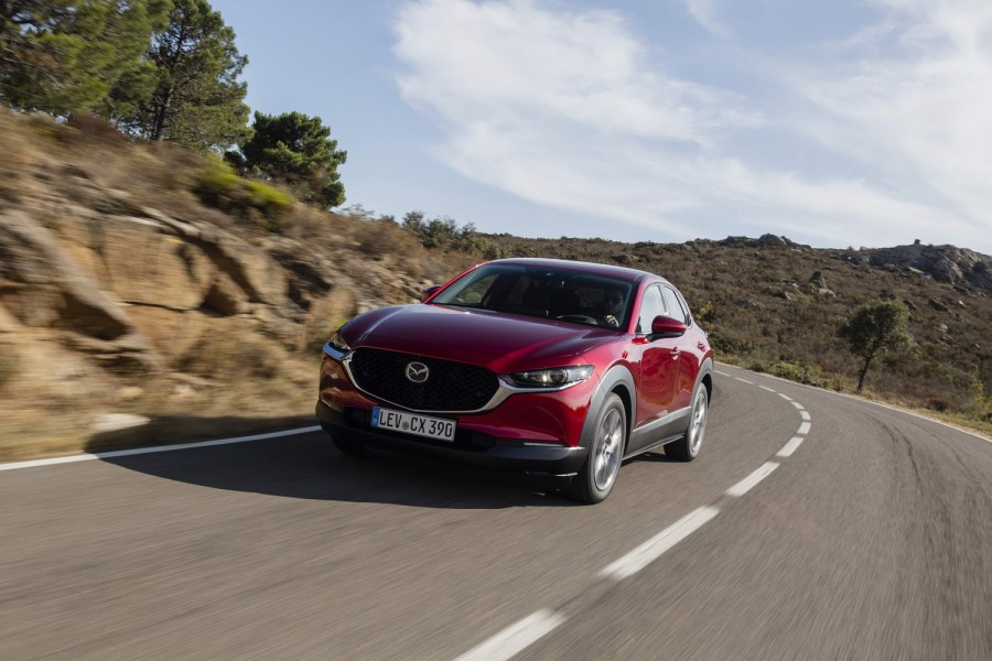 Car Reviews | Mazda CX-30 SkyActiv-X (2020 pre-production) | CompleteCar.ie