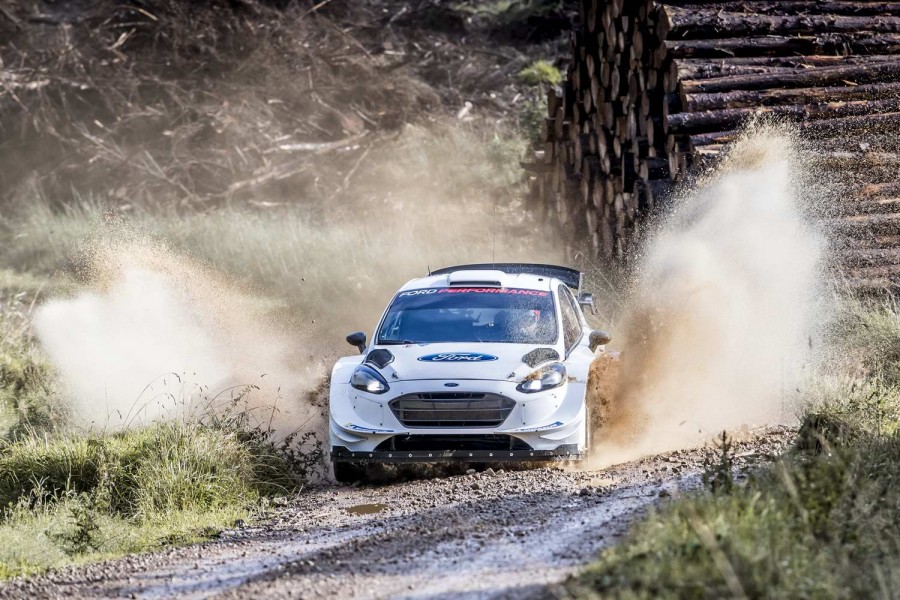 Car Reviews | Ford Fiesta WRC (2019) | CompleteCar.ie