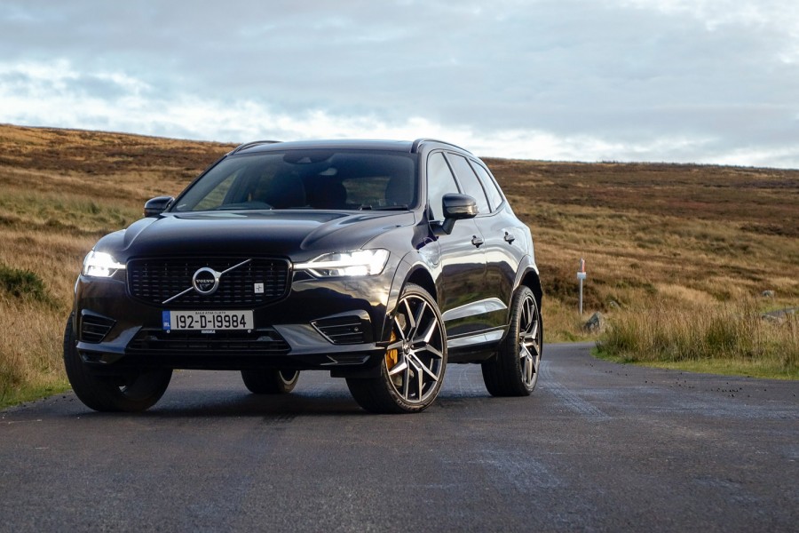 Car Reviews | Volvo XC60 T8 Polestar hybrid (2019) | CompleteCar.ie