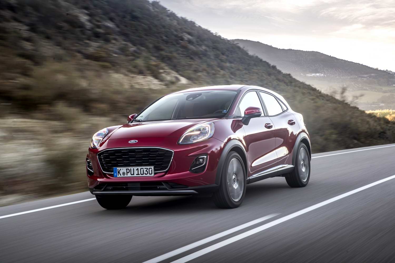 Car Reviews | Ford Puma 1.0 petrol Titanium (2020) | CompleteCar.ie