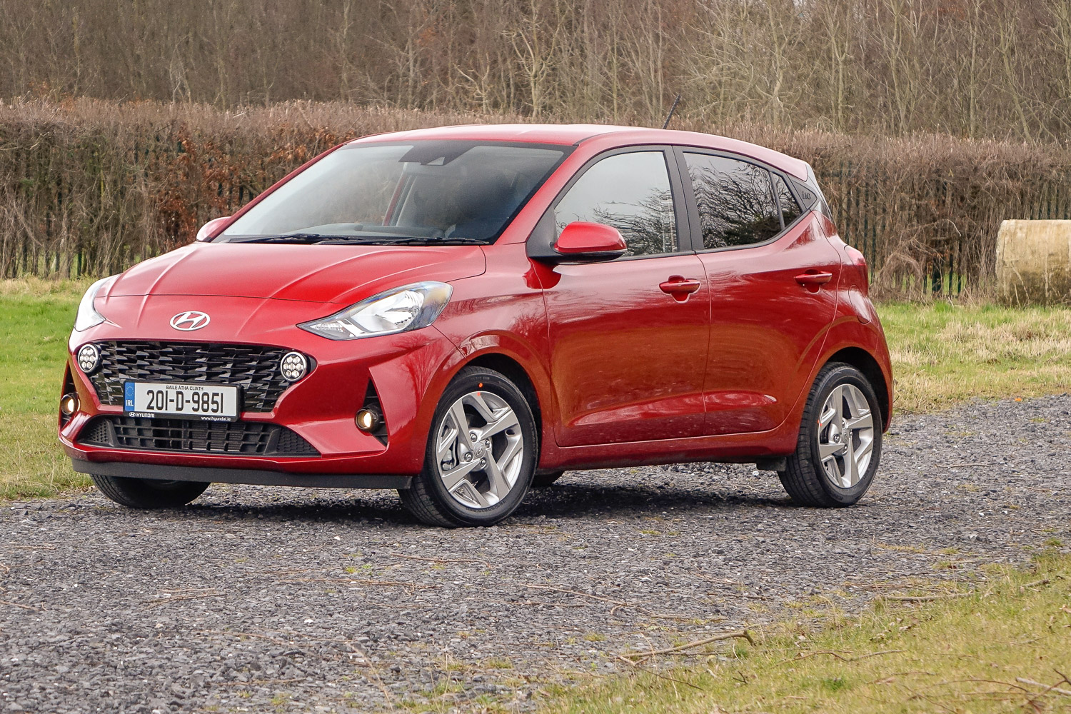 Car Reviews | Hyundai i10 | CompleteCar.ie