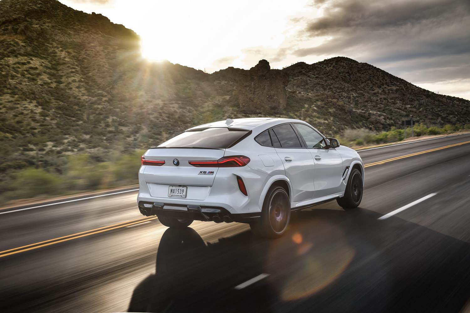 Car Reviews | BMW X6 M Competition (2020) | CompleteCar.ie