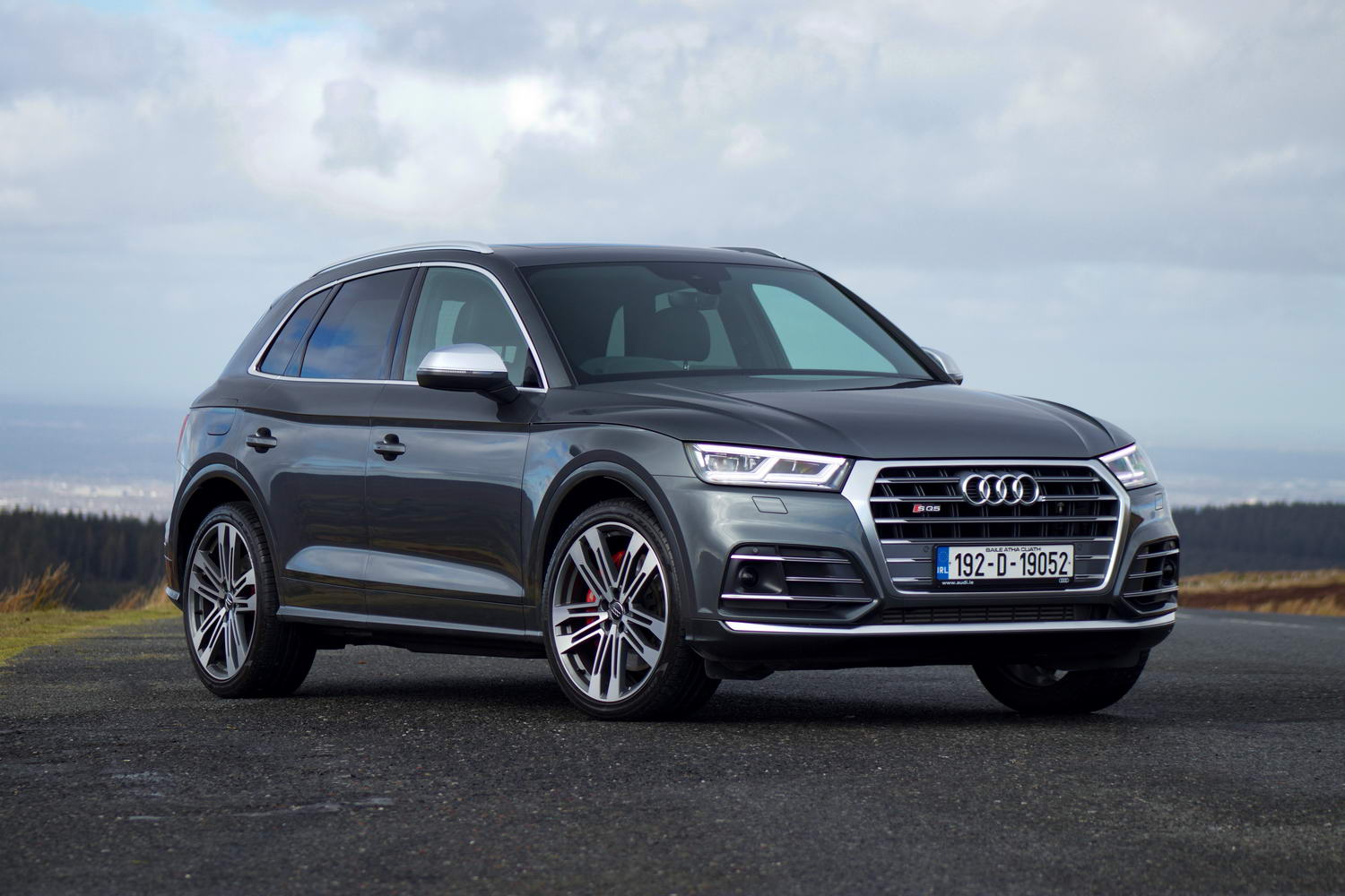 Car Reviews | Audi SQ5 TDI (2019) | CompleteCar.ie